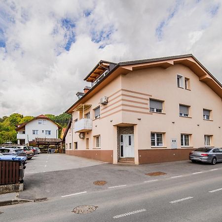 B&B Mio Nonno Rooms Ljubljana Ex Bizeljcan Rooms מראה חיצוני תמונה